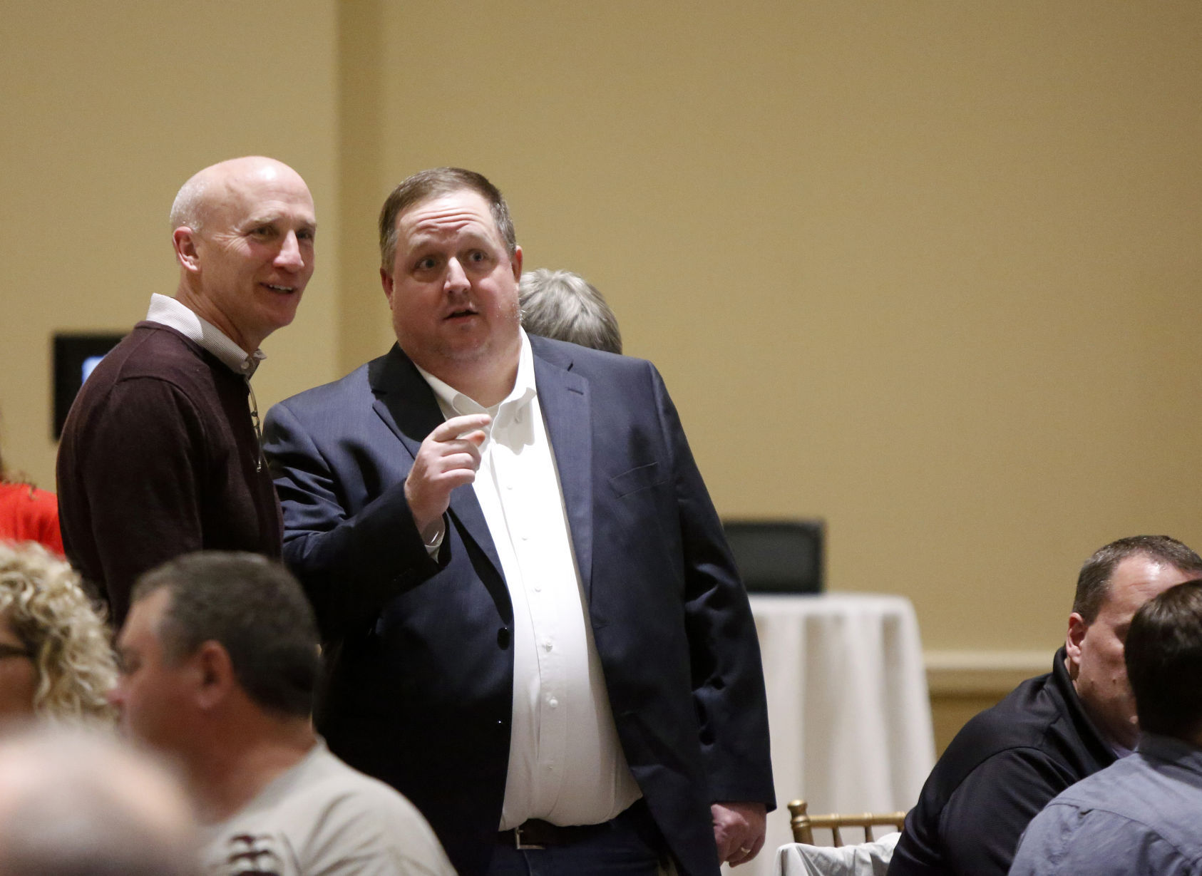 110816mp-gop-local-10